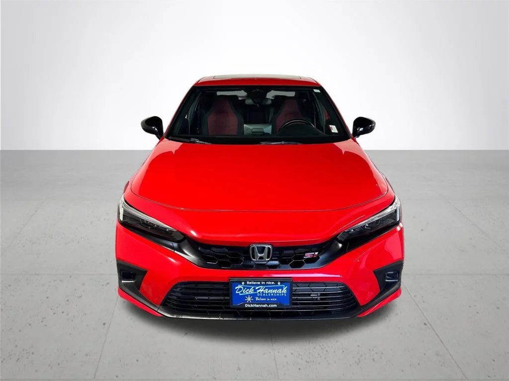 Used 2024 Rallye Red Honda Base image 3