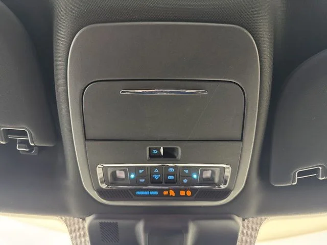 New 2026 White Ford Platinum image 14