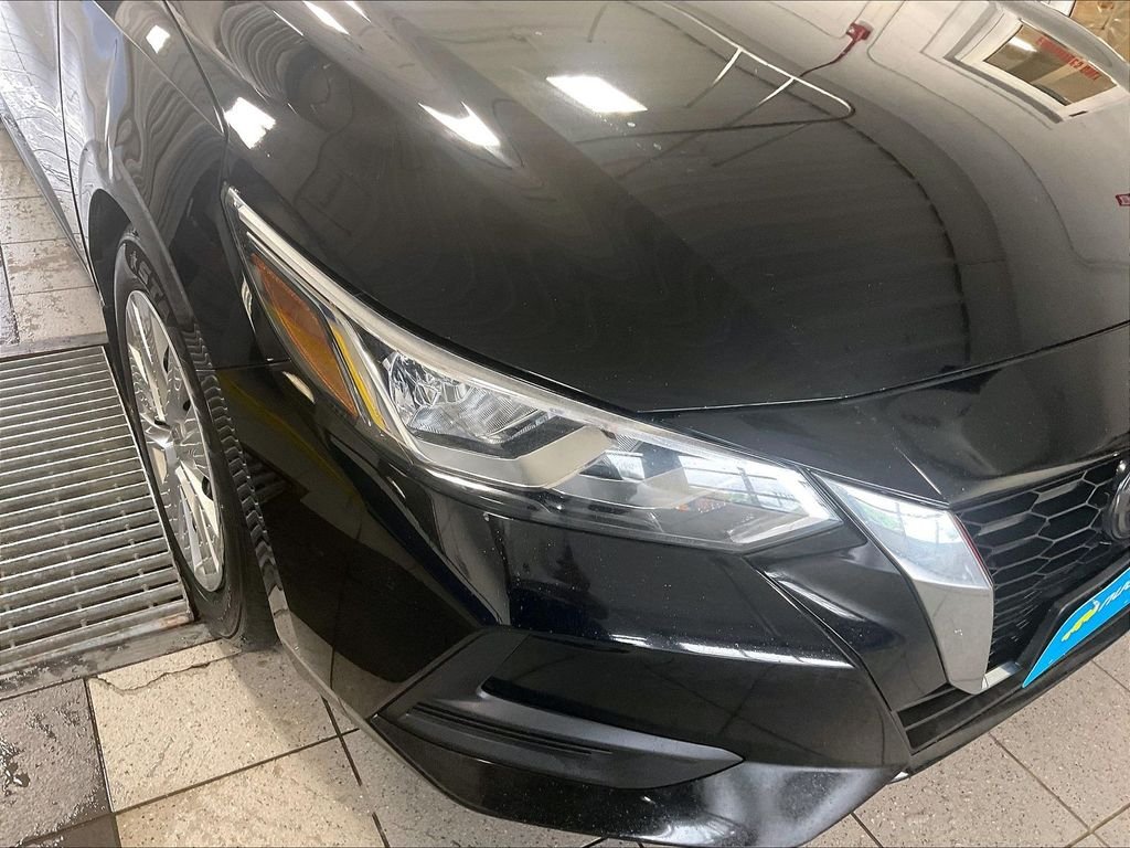 Used 2020 Black Nissan S image 32