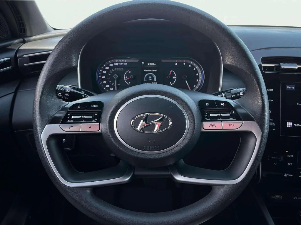 Used 2024 California Sand Hyundai SEL image 17