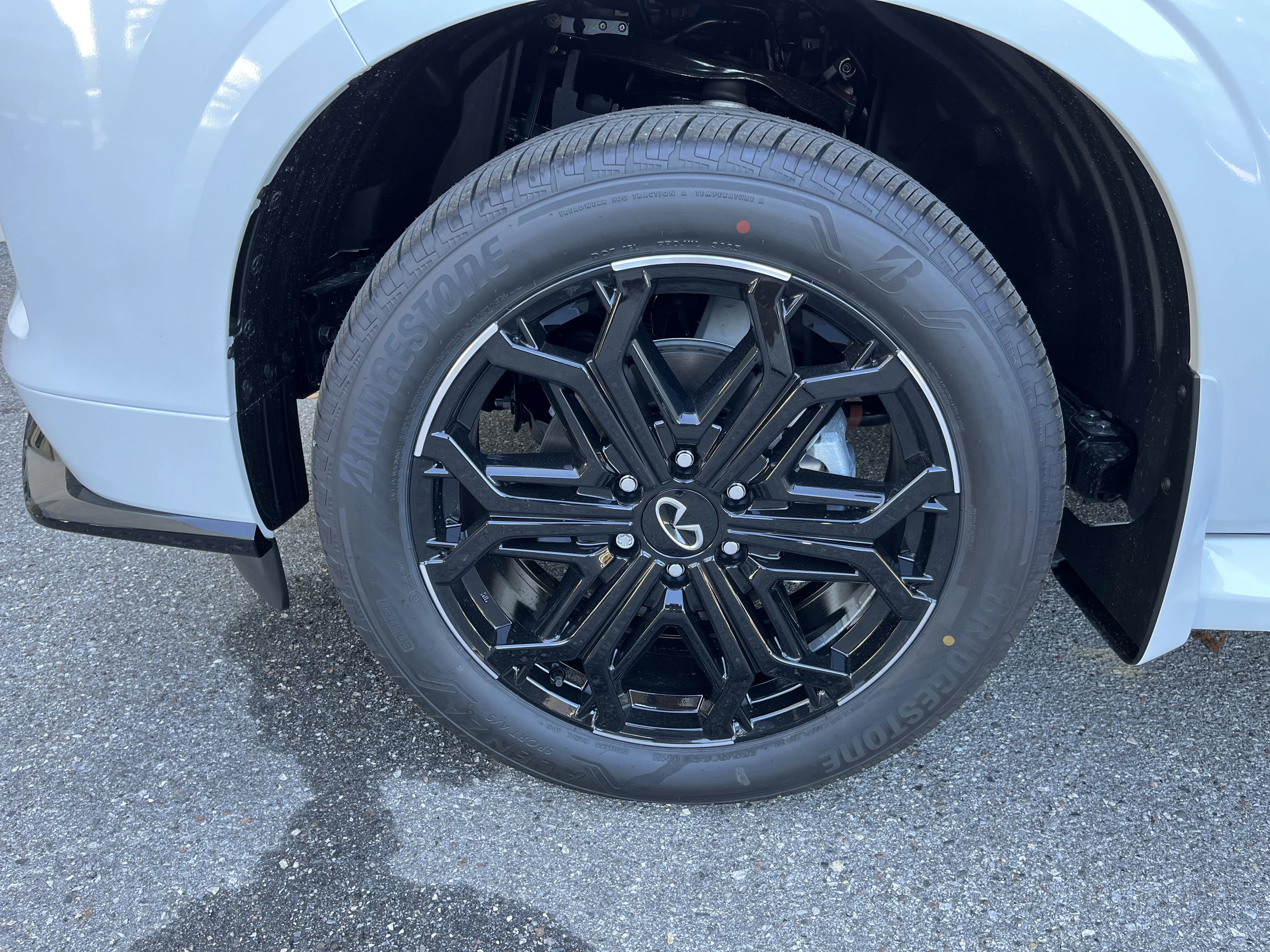 2026 INFINITI QX80 Sport - Photo 10