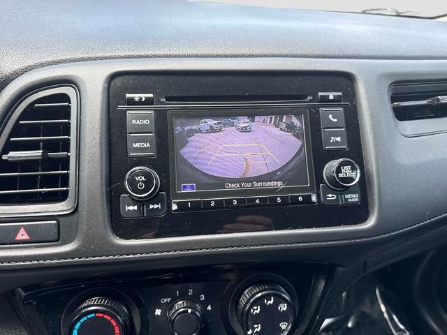 Used 2021 Silver Honda LX image 25