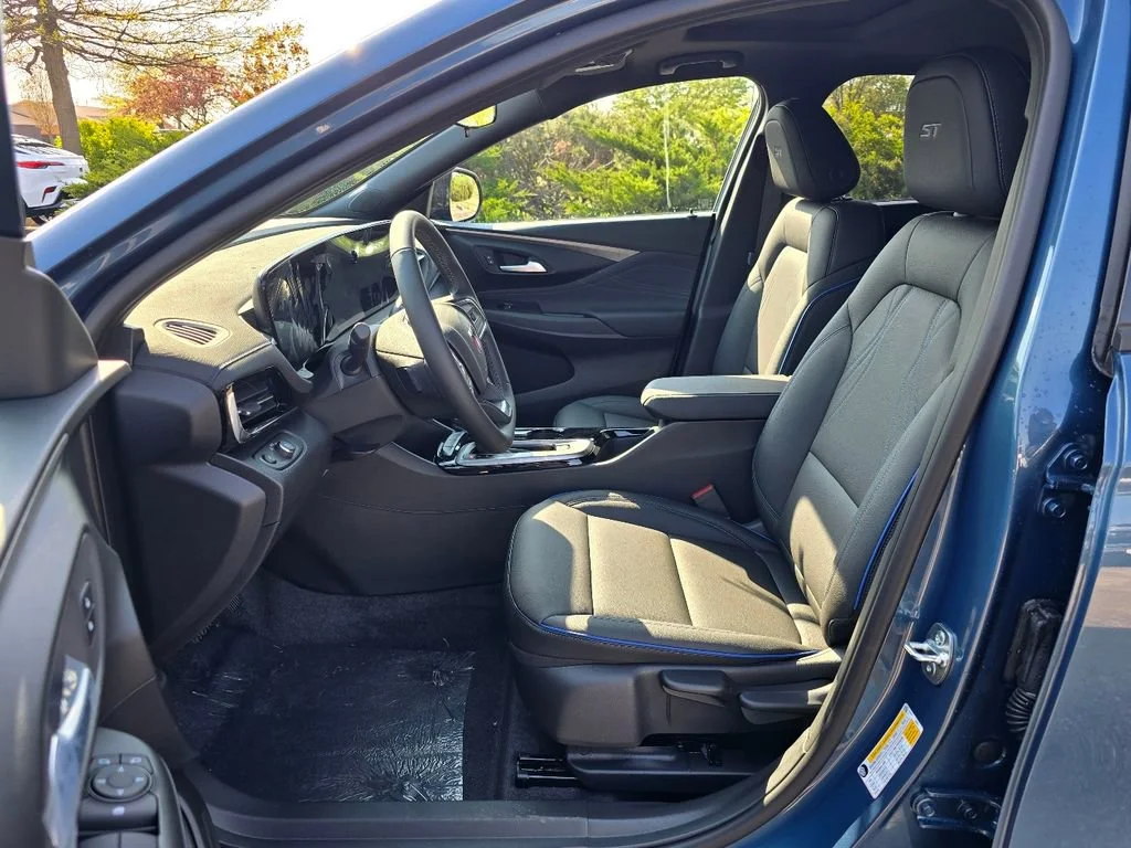 2026 Buick Envista Sport Touring - Photo 14