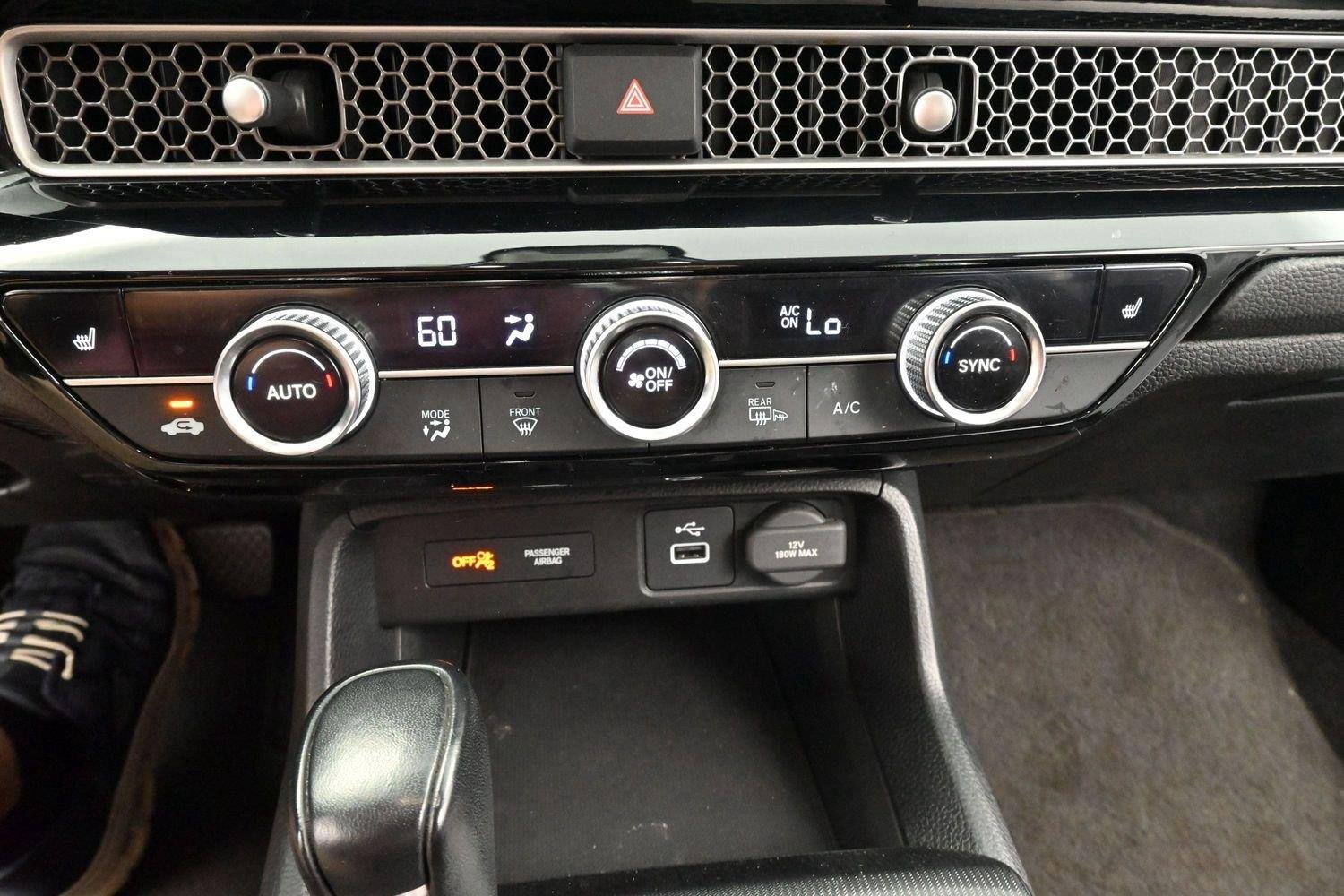 Used 2023 Lunar Silver Metallic Honda EX image 21