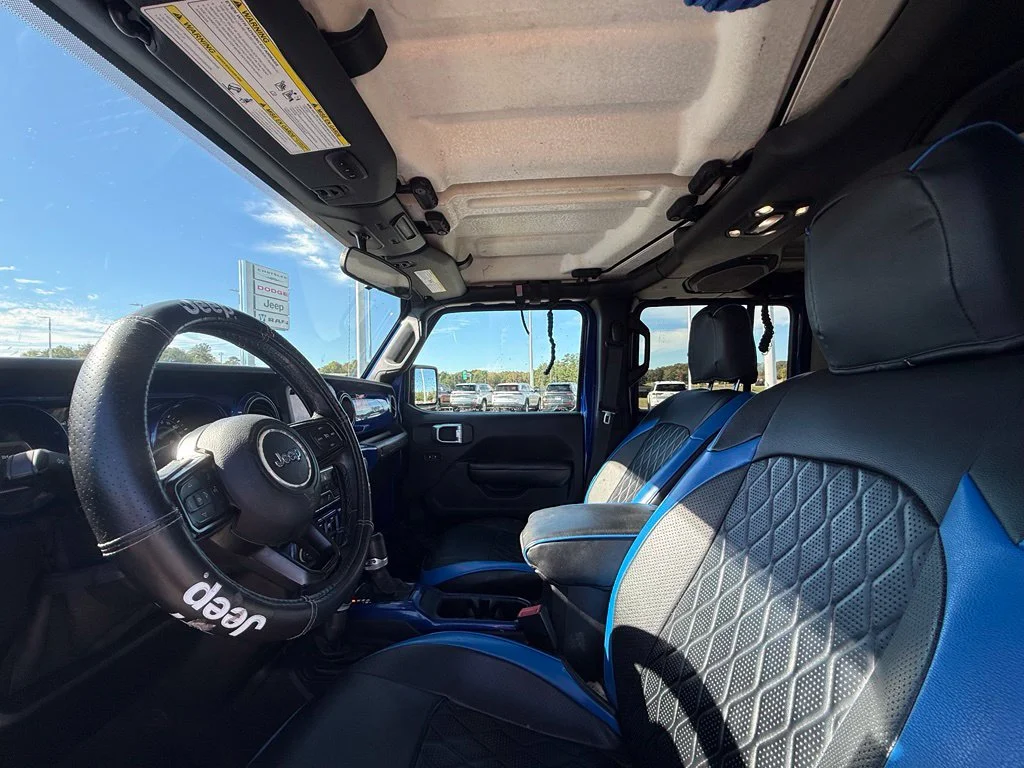 Used 2019 Blue Jeep Unlimited Sport S image 20