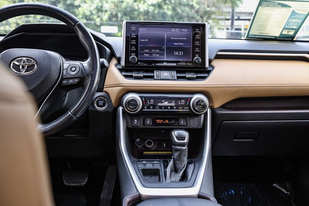 Used 2019 Midnight Black Metallic Toyota Limited image 13