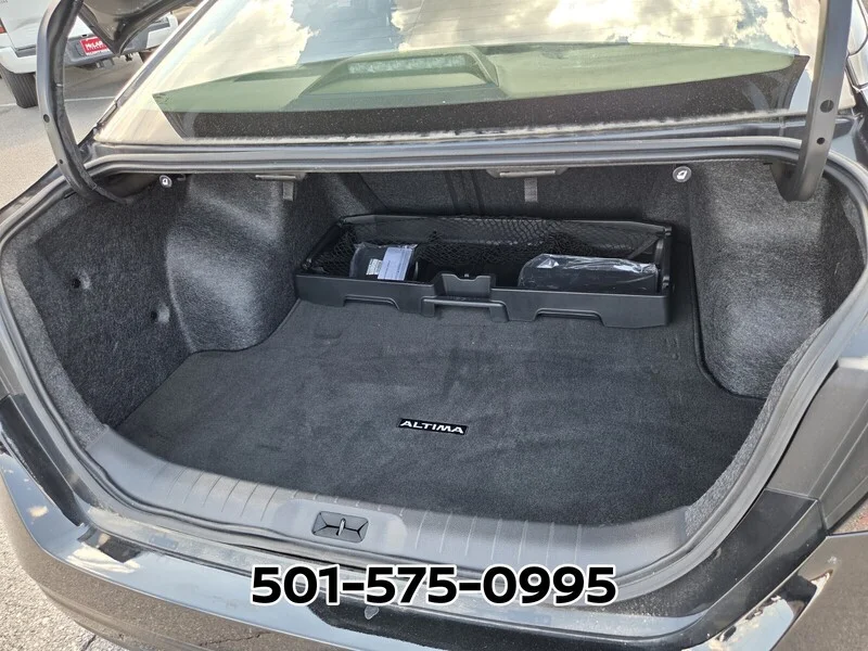 Used 2025 Super Black NISSAN SL FWD image 16