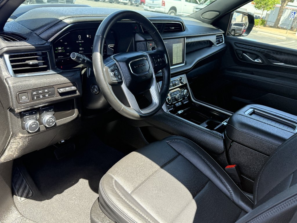 2023 GMC Yukon XL Denali - Photo 9