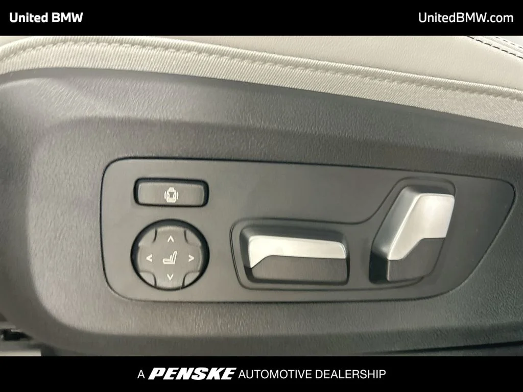 Used 2026 Carbon Black Metallic BMW sDrive40i image 12