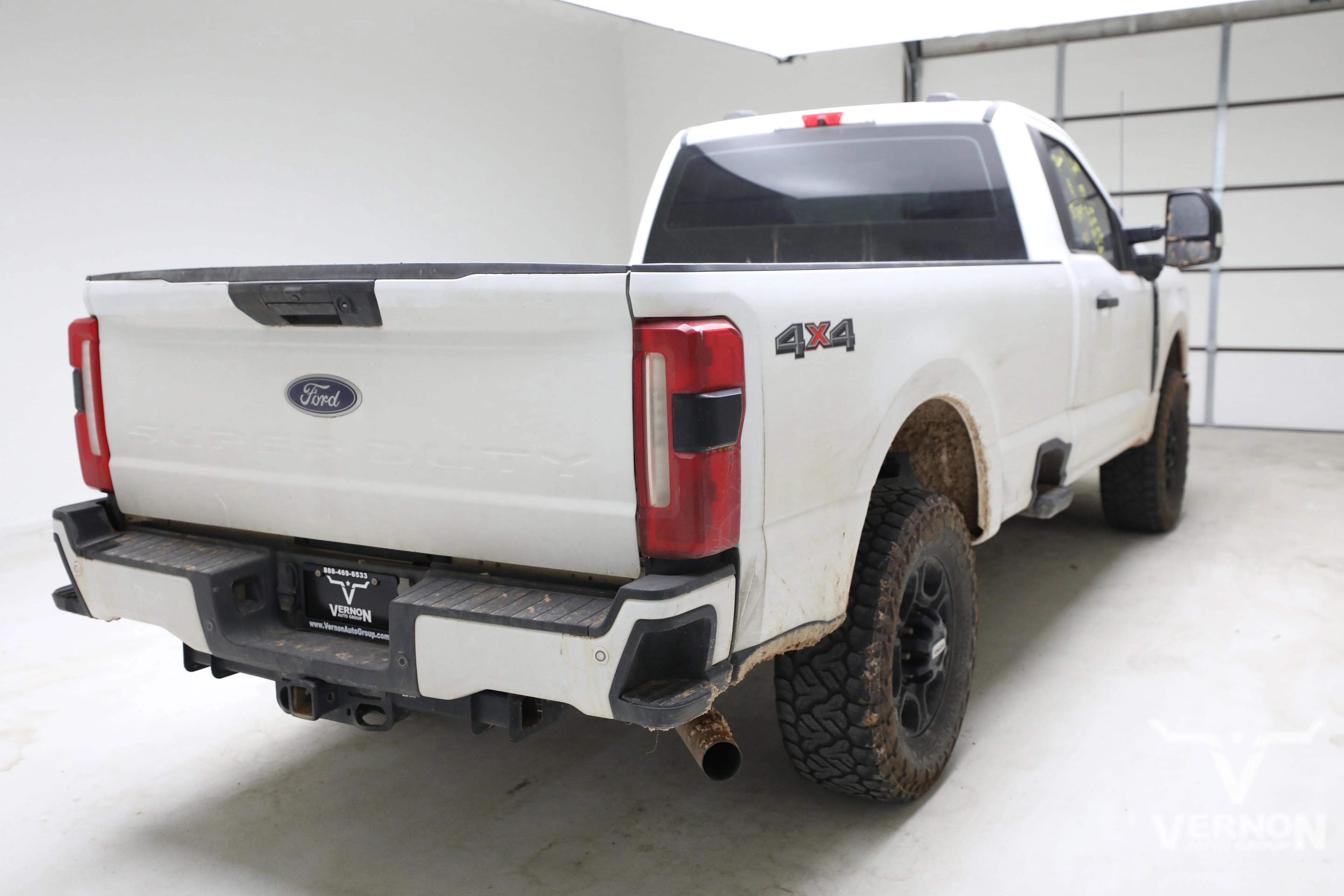 Pre-Owned 2023 Ford Super Duty F-250 XL STX Regular Cab 4x4