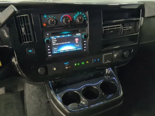 Used 2021 SPECIAL EXTERIOR COLOR Chevrolet LS image 10