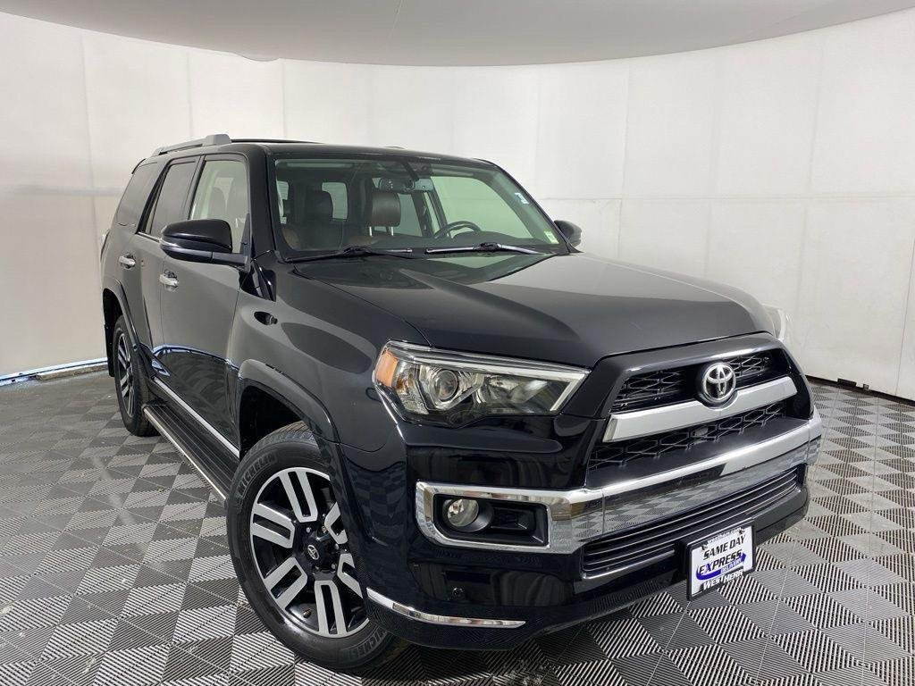 Used 2016 Midnight Black Metallic Toyota Limited image 25