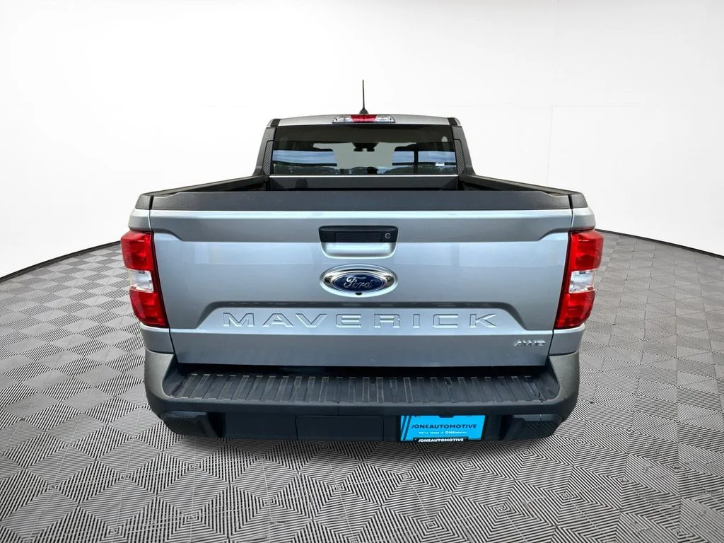 Used 2022 Silver Metallic Ford XLT image 10