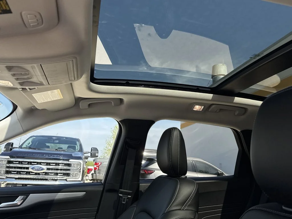 2025 Ford Escape Plug-in hybrid PHEV - Photo 20