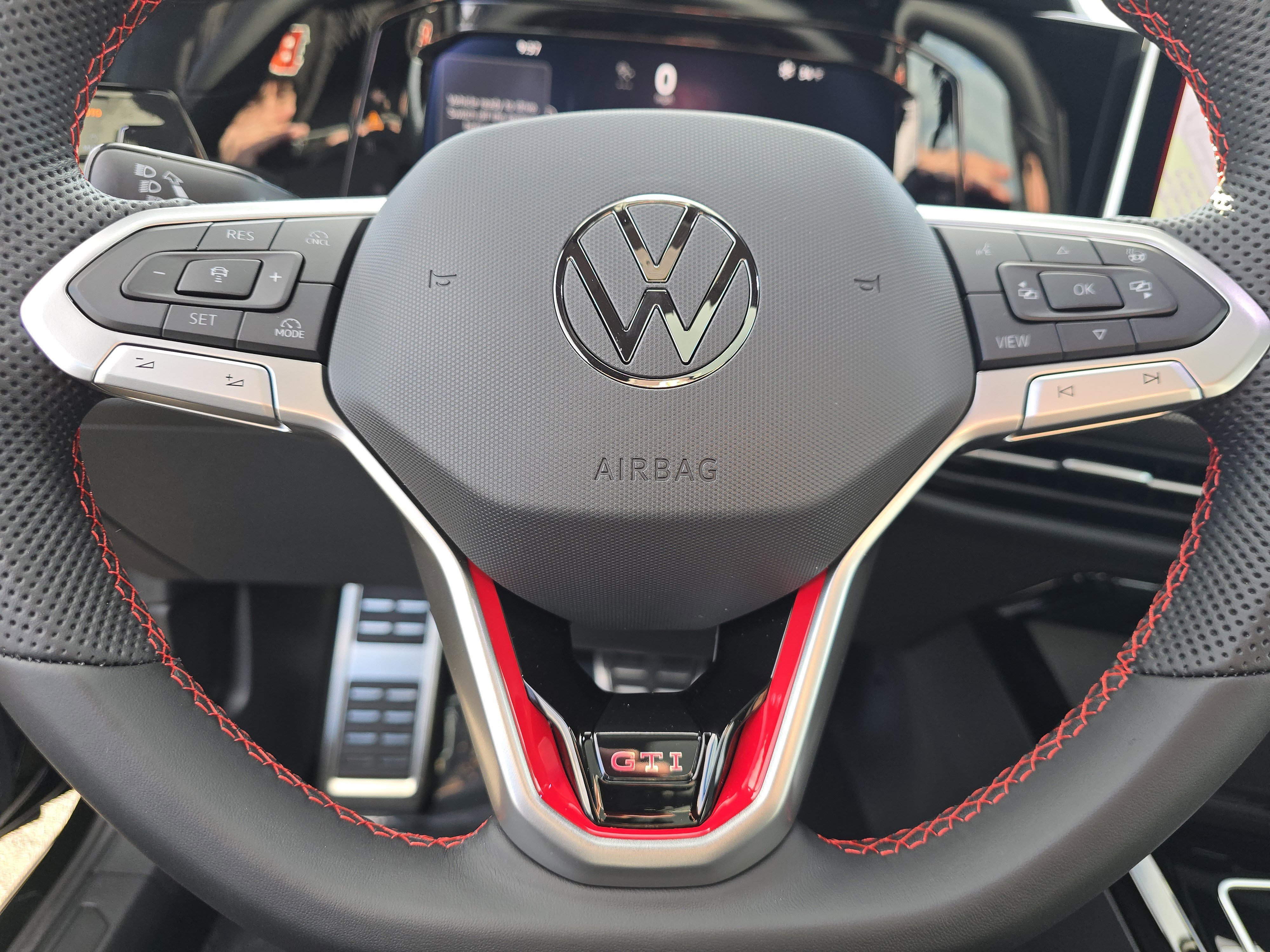 2026 Volkswagen Golf GTI SE - Photo 19