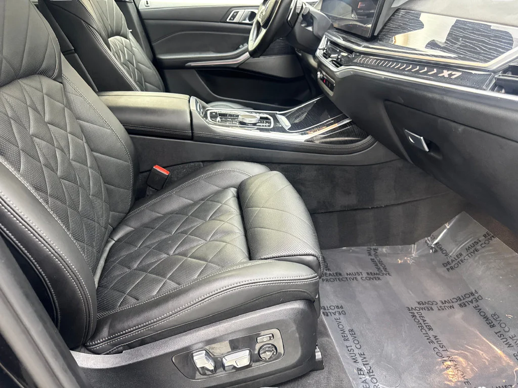 Used 2023 Black BMW xDrive40i image 51