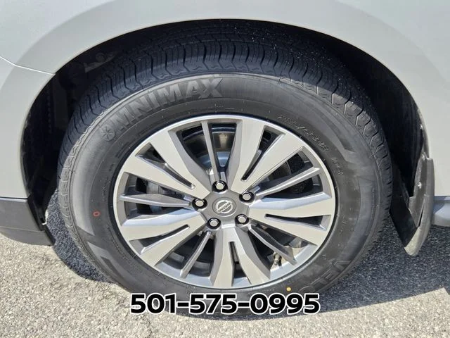 Used 2020 Silver Nissan SV image 18