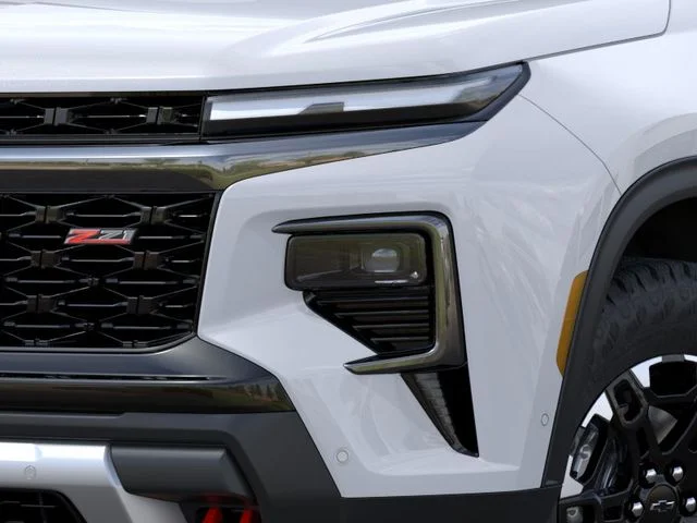 2027 Chevrolet Traverse Z71 - Photo 10