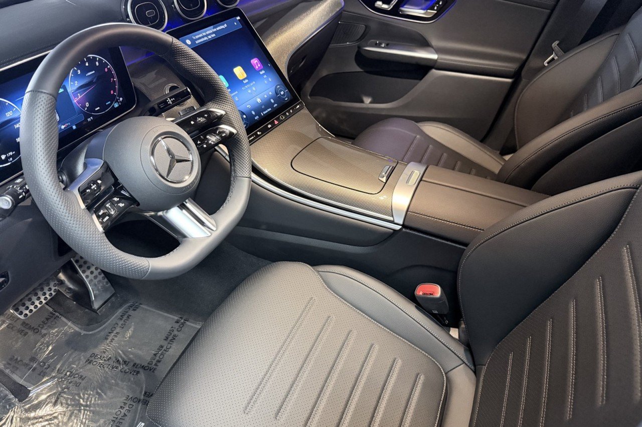 New 2026 Black Mercedes-Benz GLC 300 4MATIC® SUV image 9