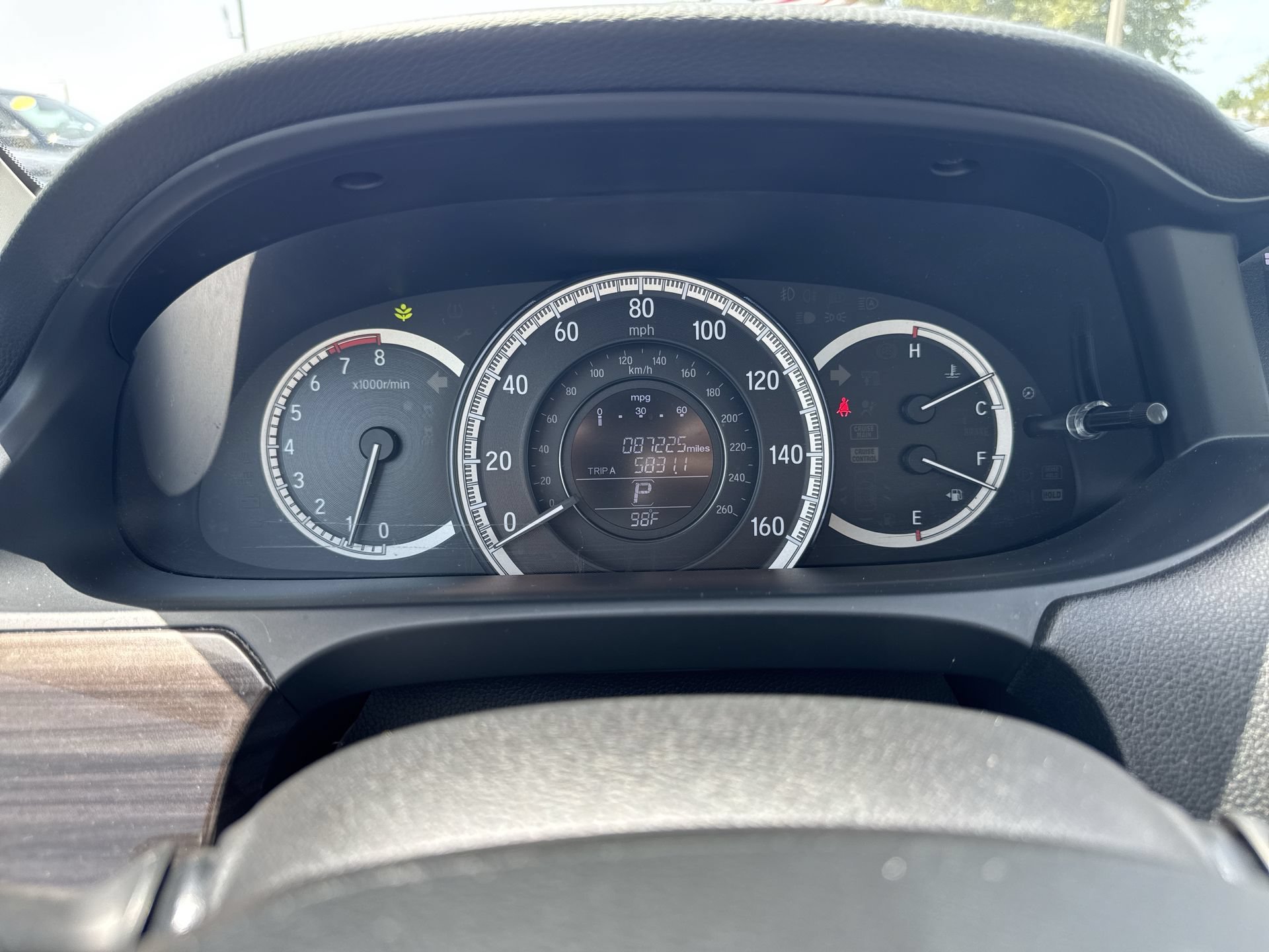 Used 2017 White Honda EX image 32
