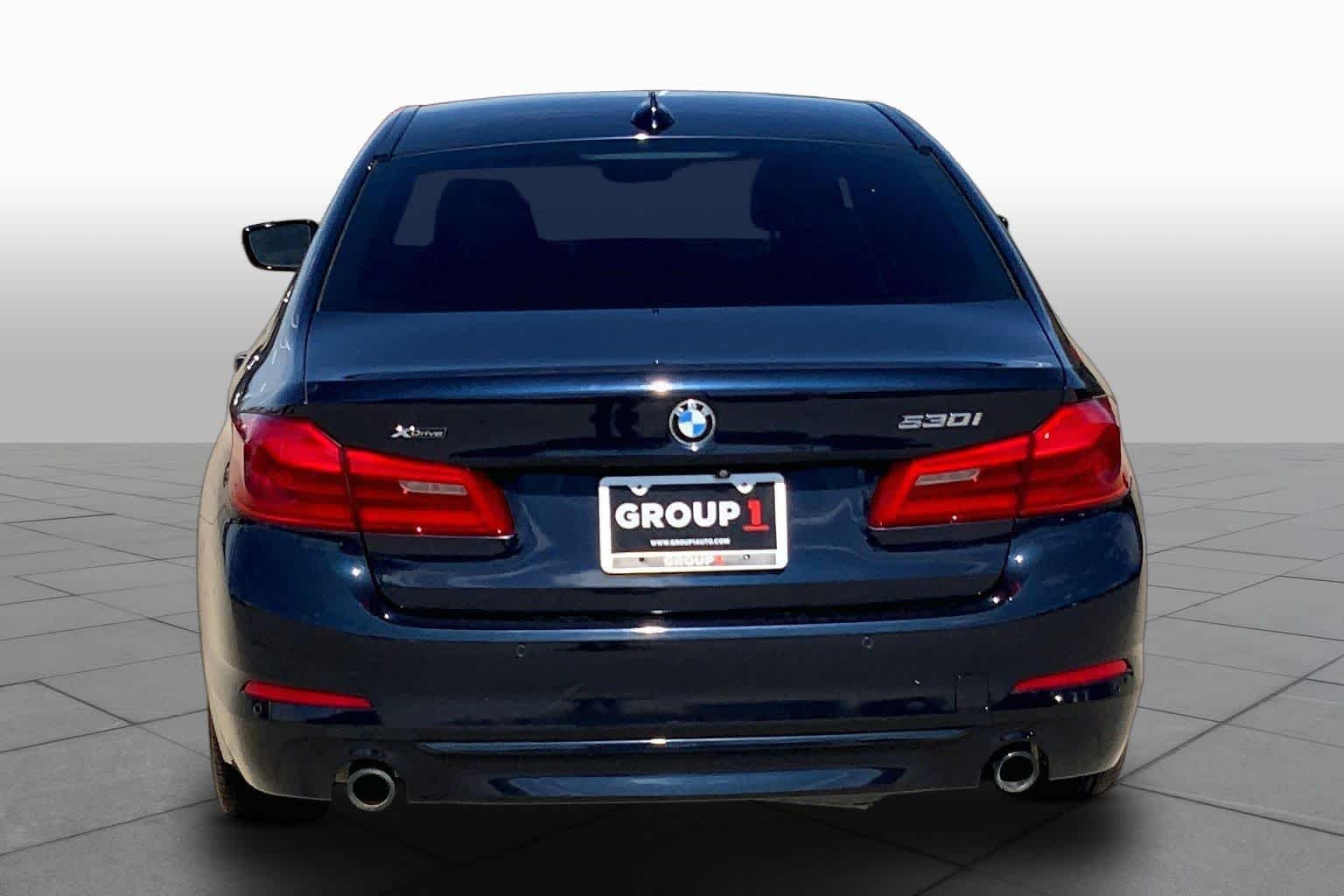 Used 2019 Imperial Blue Metallic BMW 530i xDrive image 5