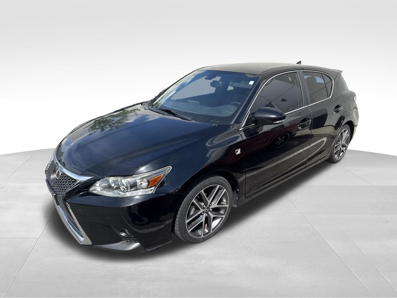 Used 2016 Black Lexus 200h image 1