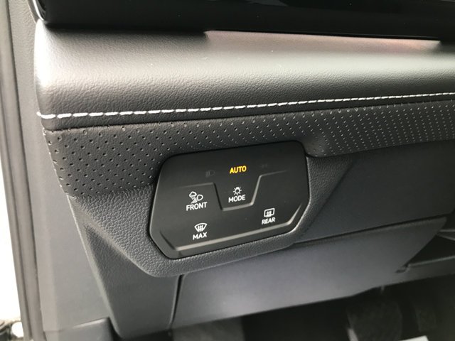 2026 Volkswagen Atlas SEL - Photo 15