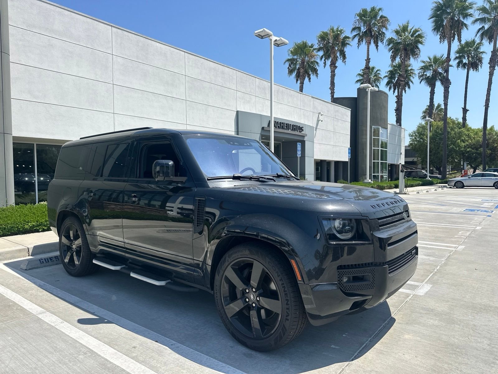 Certified Used 2023 Santorini Black Metallic Land Rover X-Dynamic SE image 2