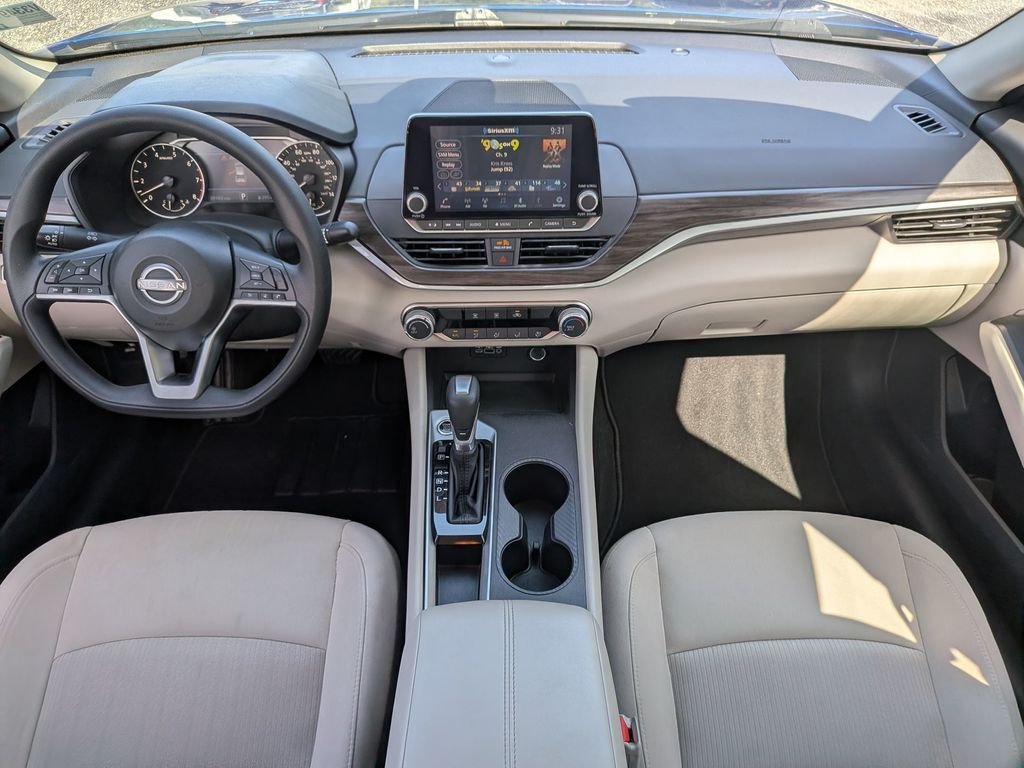 Used 2025 Blue Nissan 2.5 SV image 27