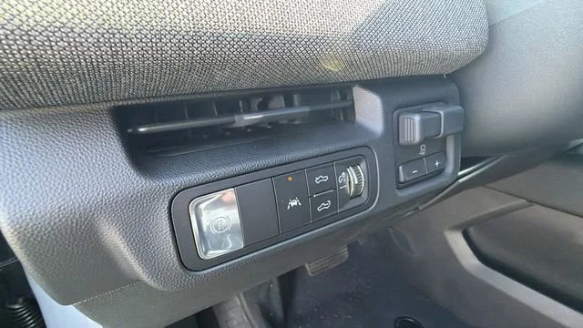 2026 GMC Sierra EV Elevation - Photo 18