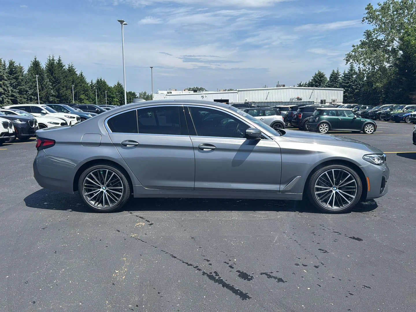 Used 2023 Skyscraper Gray Metallic BMW 540i xDrive image 3