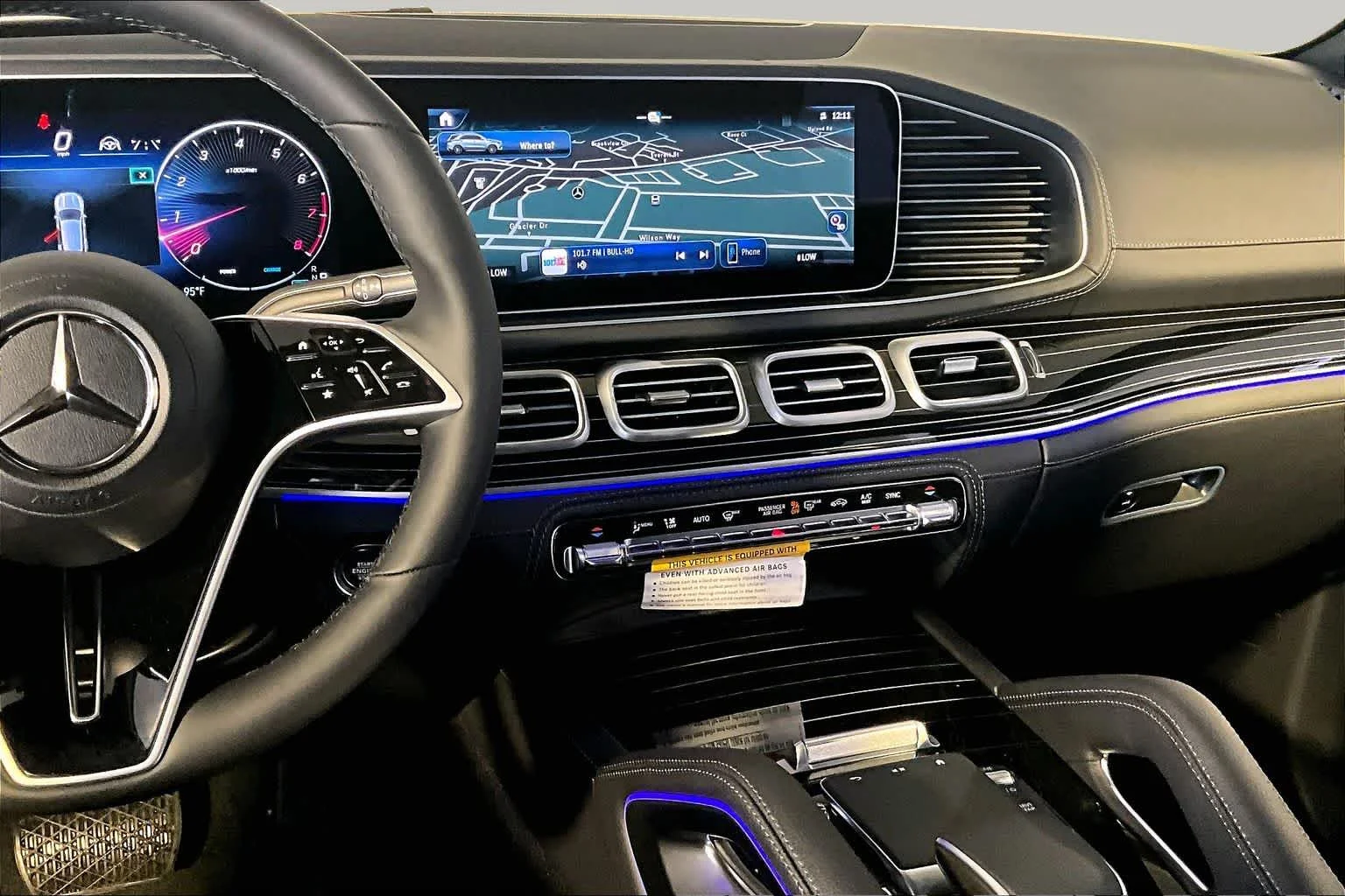 New 2026 MANUFAKTUR Alpine Grey Mercedes-Benz GLE 580 image 8
