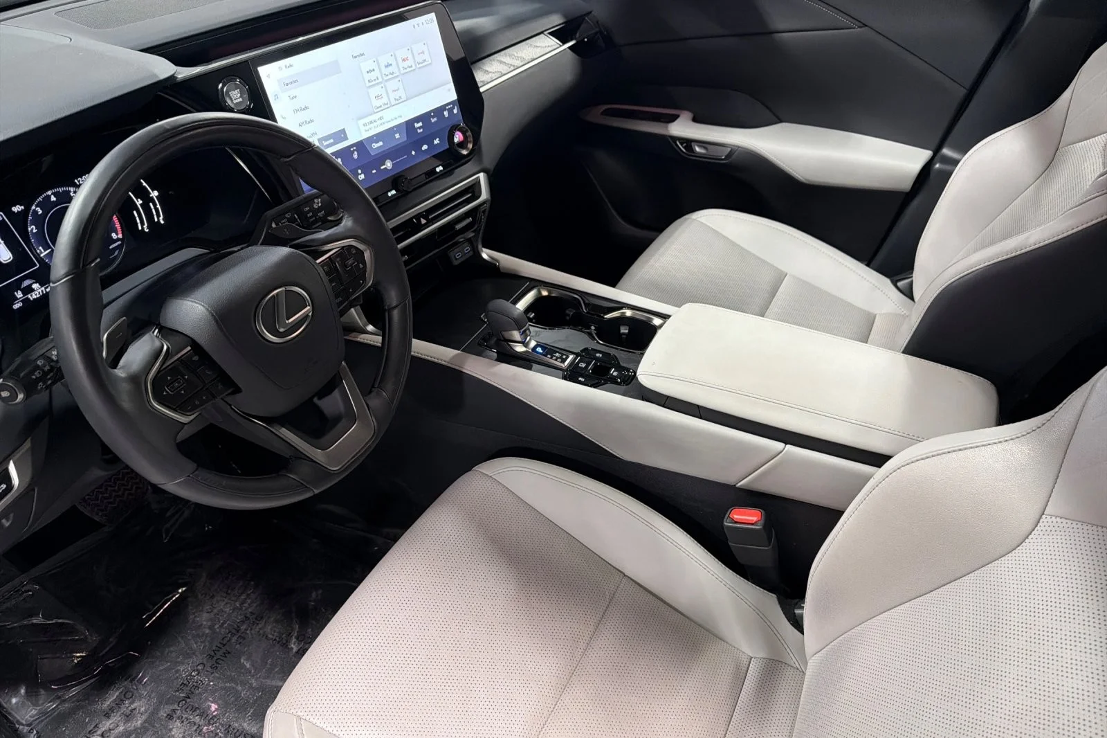 Used 2023 SILVER Lexus RX 350 Premium Plus image 9