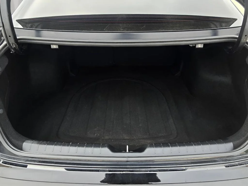 Used 2025 Aurora Black Pearl Kia EX image 14