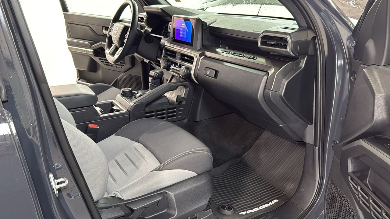 Certified Used 2025  Toyota TRD Off-Road image 18