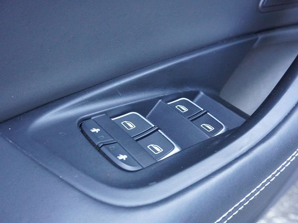 Used 2014 Gray Audi 4.0T Prestige image 41