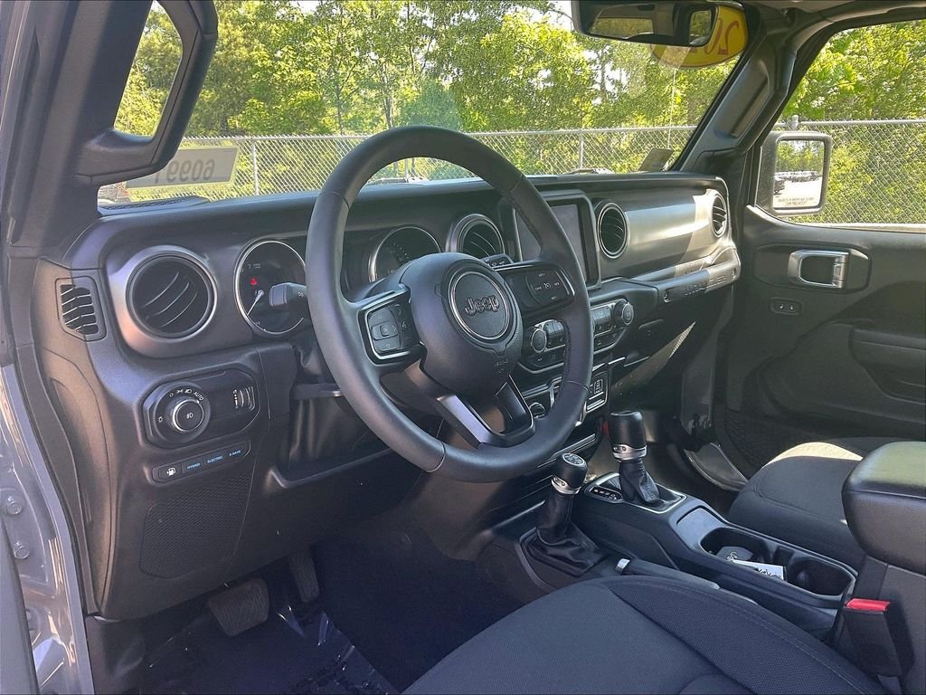 Used 2023 Gray Jeep Base 4xe image 8