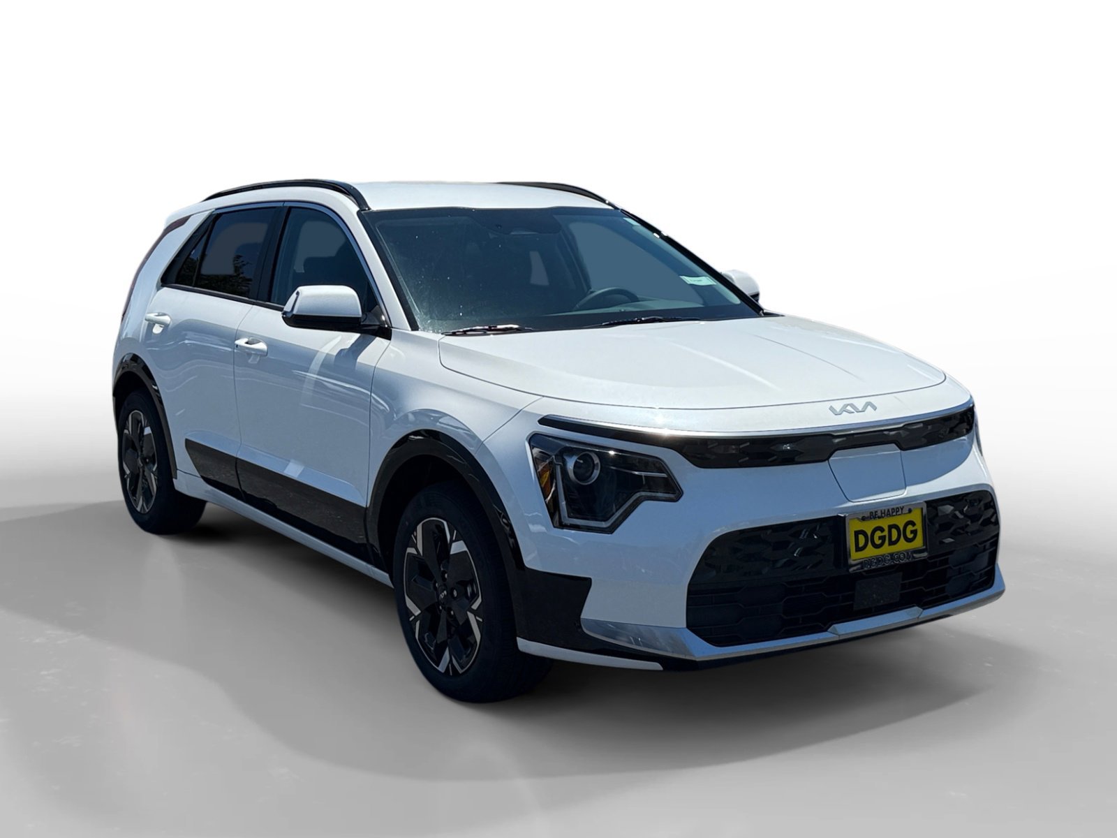 New 2026 Snow White Pearl Kia WIND image 7