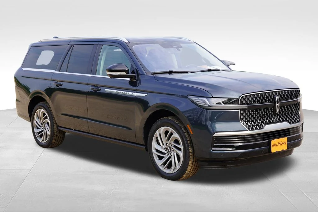 2025 Lincoln Navigator L