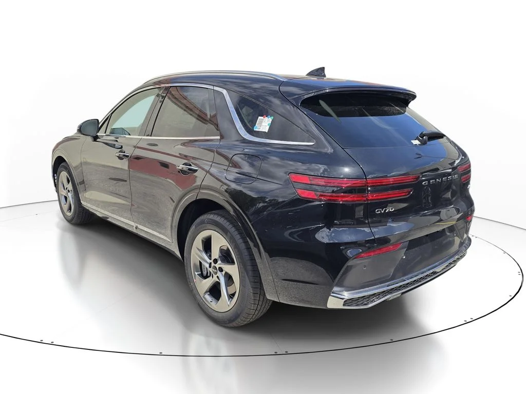 New 2026 Black Genesis 2.5T image 4