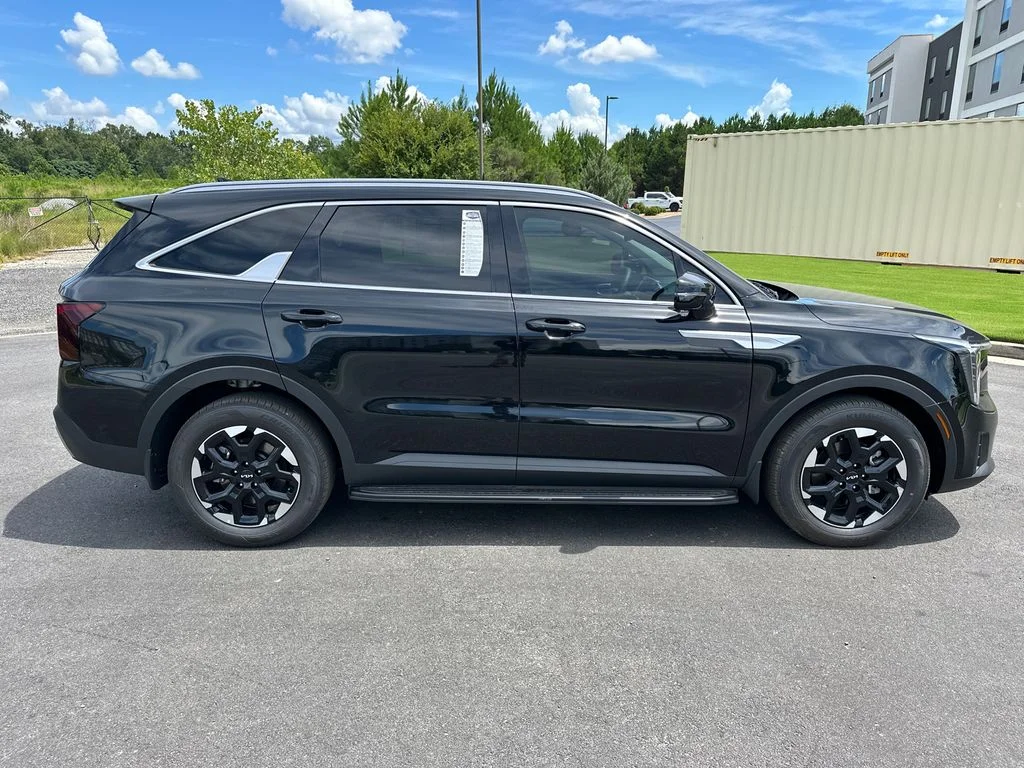 New 2026 Black Kia S image 8