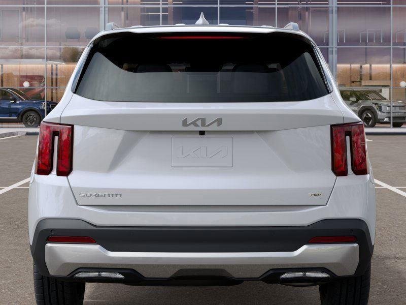 New 2026 Snow White Pearl Kia EX image 32