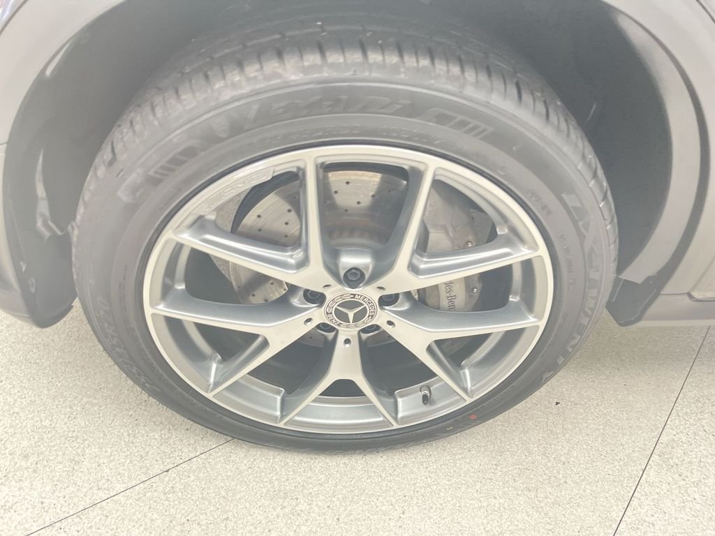 Used 2022 Black Mercedes-Benz GLC 300 image 14