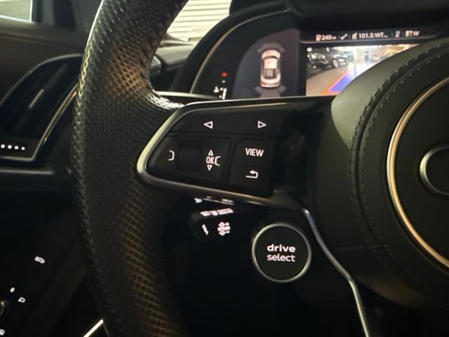 Used 2020 Daytona Gray Pearl Audi V10 image 17