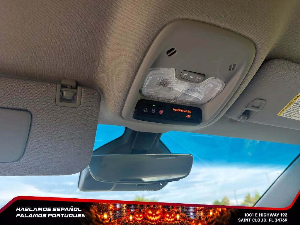 Used 2021 OASIS BLUE Chevrolet Premier image 22