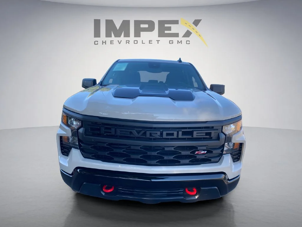 Used 2026 White Sands Chevrolet Custom Trail Boss image 8