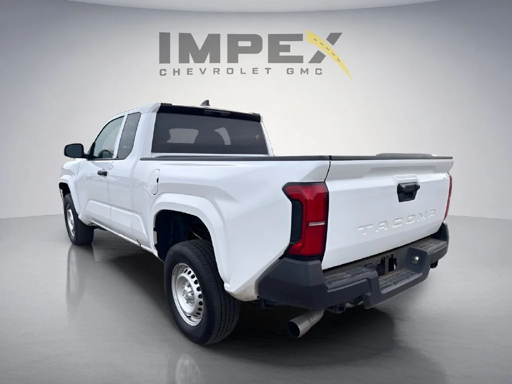 Used 2025 White Toyota SR image 3