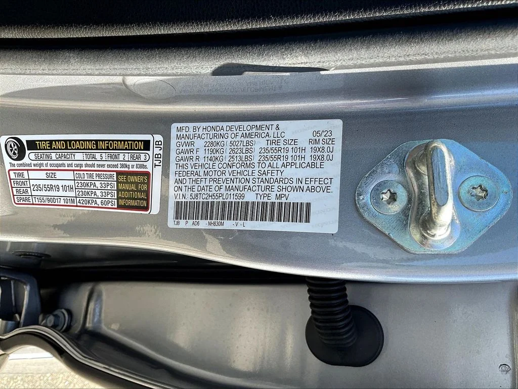 Used 2023 Lunar Silver Metallic Acura Technology Package image 19