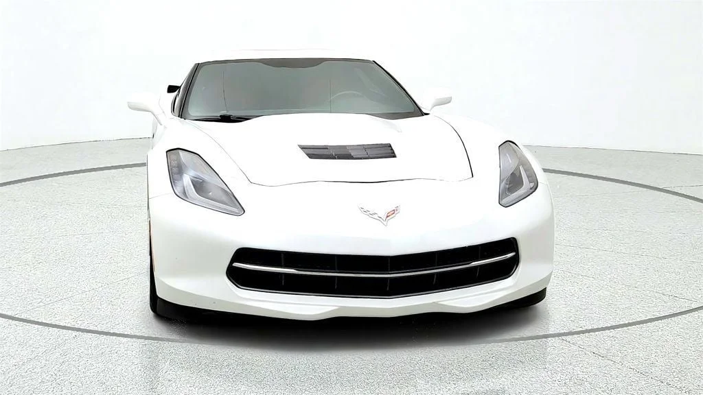 Used 2015 Arctic White Chevrolet 2dr Stingray Coupe w/1LT w/ 8-Speed Auto image 2