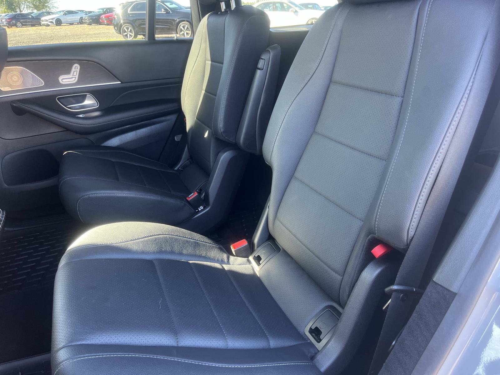 Certified Used 2024 MANUFAKTUR Alpine Gray Mercedes-Benz GLS 450 image 19
